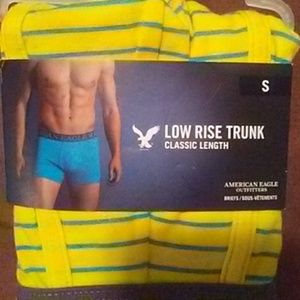 American Eagle low rise trunk